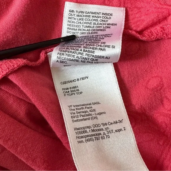 🌺 The North Face Pink Floral Graphic Tee – Women’s Medium Lightweight Summer - Picture 6 of 6